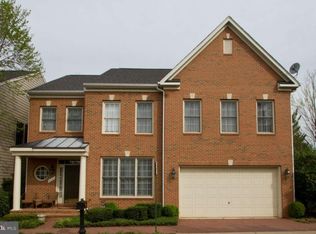 9265 Lee Masey Dr, Lorton, VA 22079