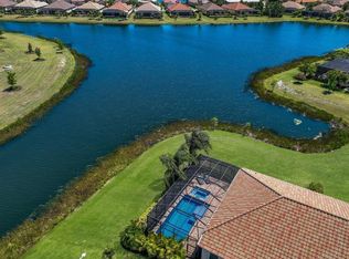 15721 Castle Park Ter, Lakewood Ranch, FL 34202