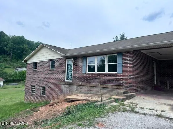113 Smith Ln, Harriman, TN 37748