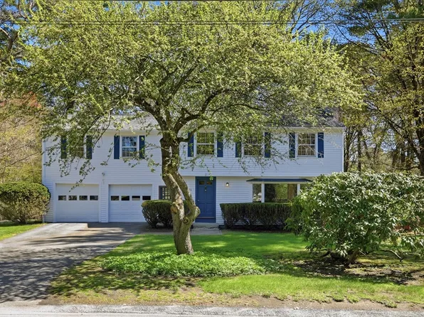 76 Alcott St, Acton, MA 01720