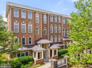 4463 Beacon Grove Cir #B-702B, Fairfax, VA 22033