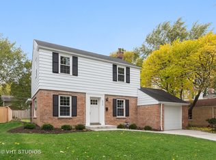 626 S Mitchell Ave, Arlington Heights, IL 60005