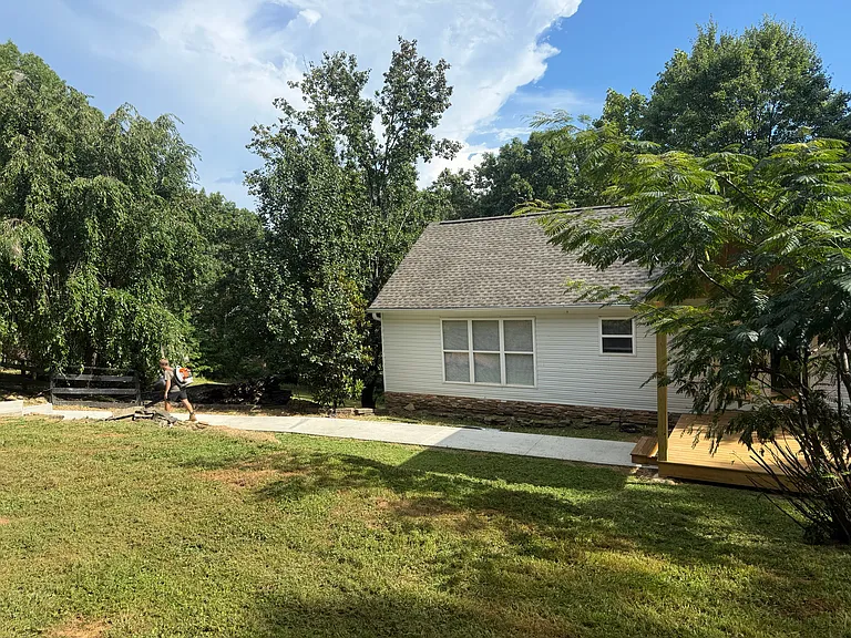 1512 Upper Sassafras Pkwy — Photo 5