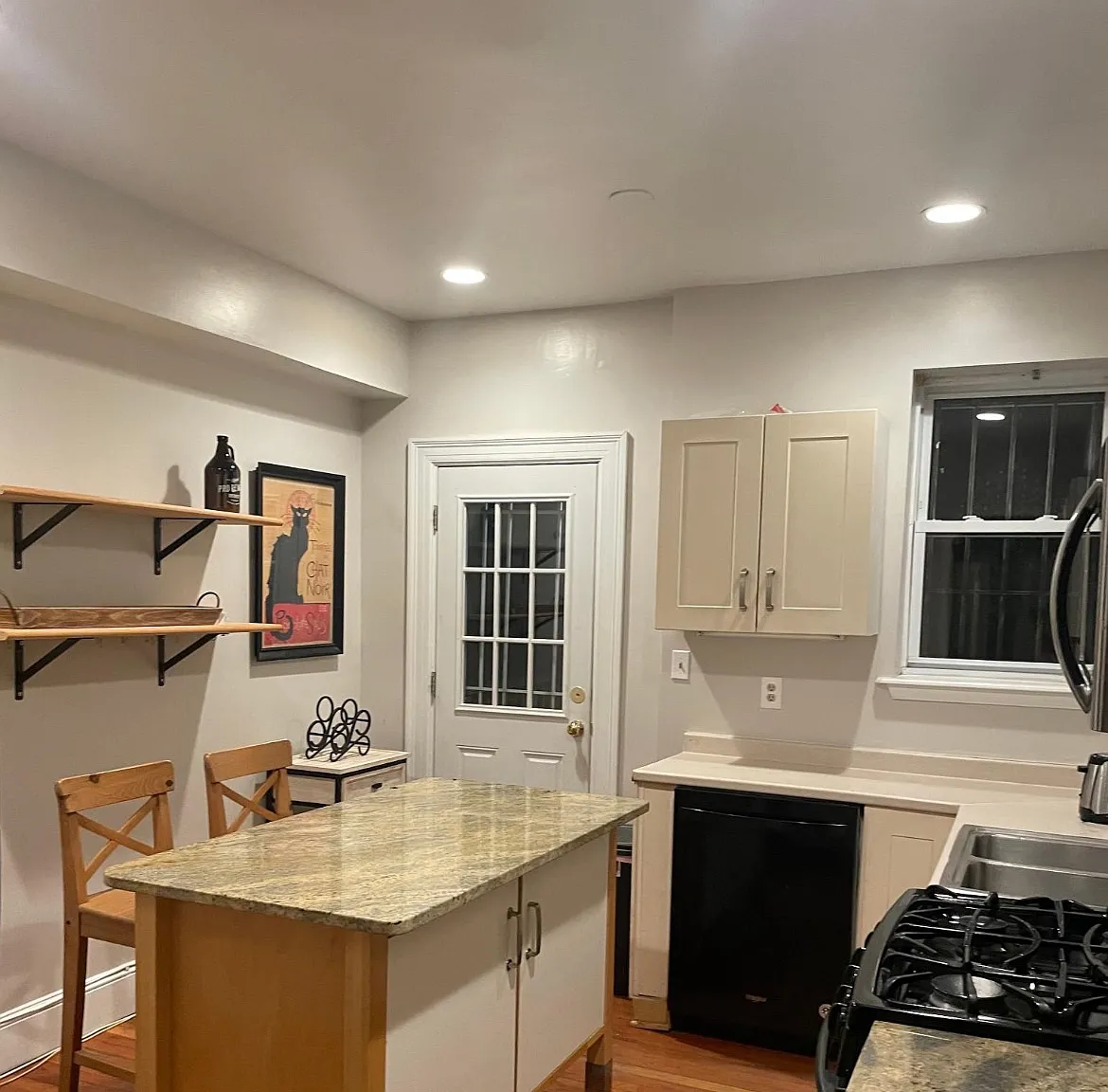 1332 Maryland Ave NE — Photo 2