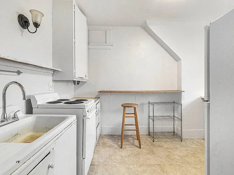 217 N Normal St — Photo 10