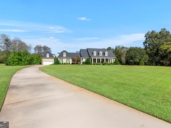 1017 Chattahoochee Dr, Bonaire, GA 31005