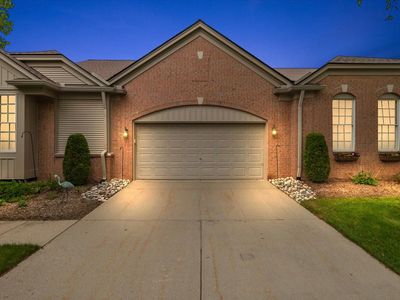 1660 Maple Creek Ct, Rochester, MI, 48306