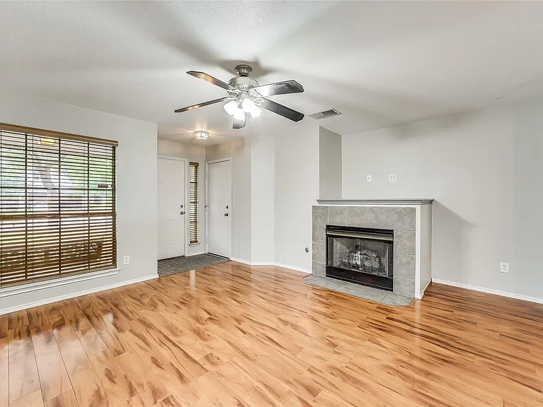 14313 Lemongrass Ln — Photo 12