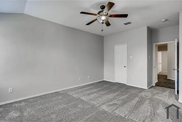 540 Coolidge Ln — Photo 21