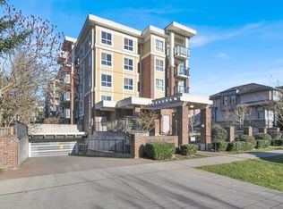 13883 Laurel Dr #201, Surrey, BC V3T 1A8