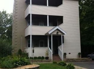 22 Curtiss St UNIT 24-B, Bristol, CT 06010