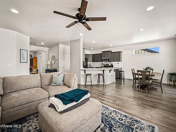 5th image of 3898 N June Bug St