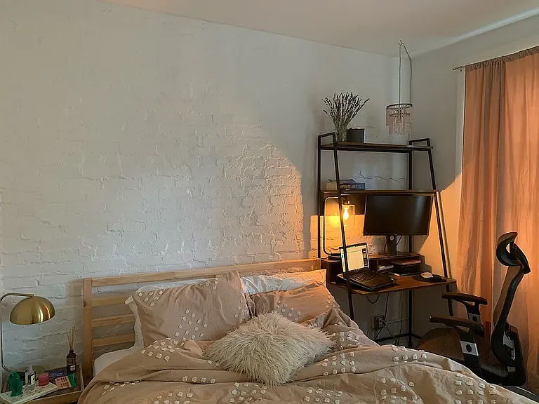 116 S 1st St #15 — Photo 5