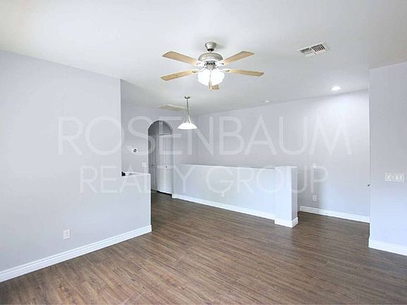 3rd image of 854 S San Marcos Dr APT 4-A