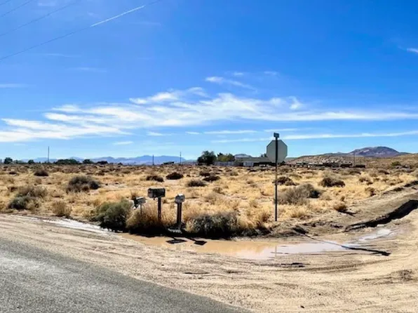 2965 Revere St, Silver Springs, NV 89429