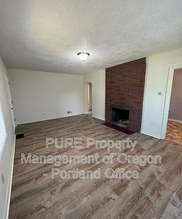 1st image of 5026 N Harvard St Unit A