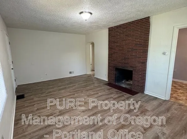5026 N Harvard St Unit A, Portland, OR 97203