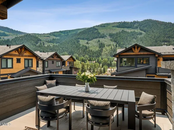 200 Goldfinch Ln #1A, Avon, CO 81620