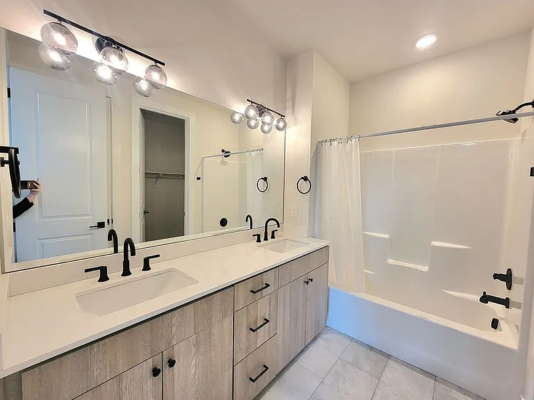 7240 SE Umatilla St — Photo 23