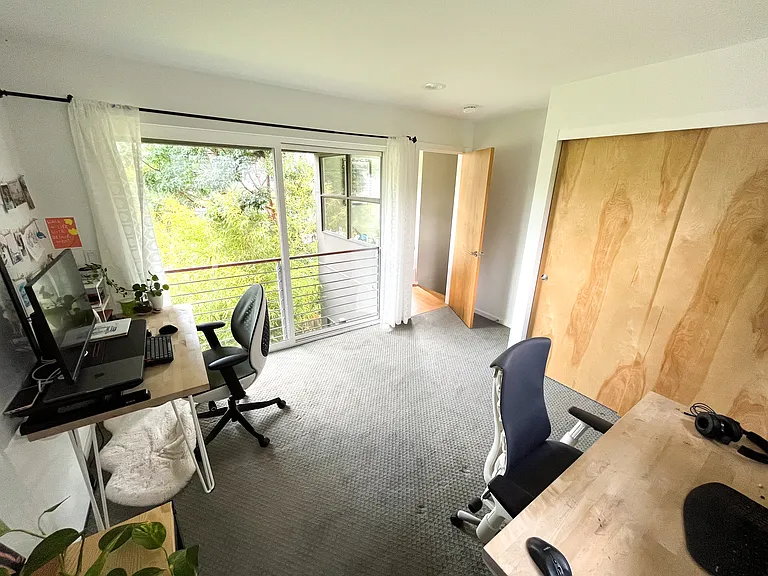 409 21st Ave — Photo 8