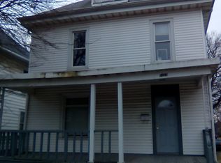 1026 W Columbia Ter, Peoria, IL