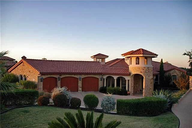 1st image of 520 Golden Bear Dr