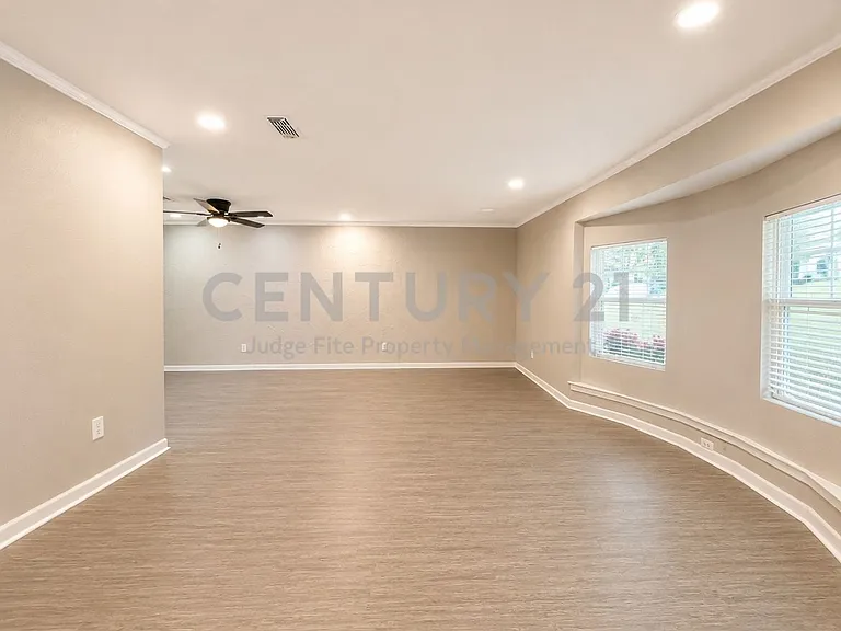3709 Ashford Ave — Photo 10