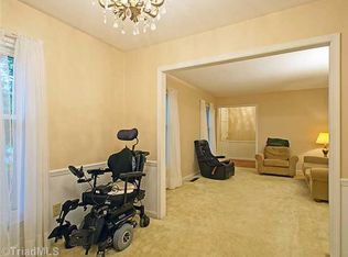 3333 Colony Dr, Jamestown, NC 27282