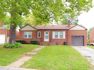 1528 Eastmont Pl, Saint Louis, MO 63130