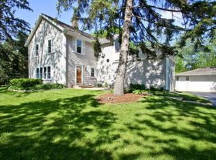 2105 Greenview Rd, Northbrook, IL 60062