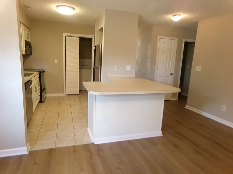 425 Spauldingwood Rd — Photo 24