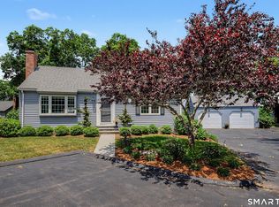 23 Aylesbury Cir #23, Madison, CT 06443