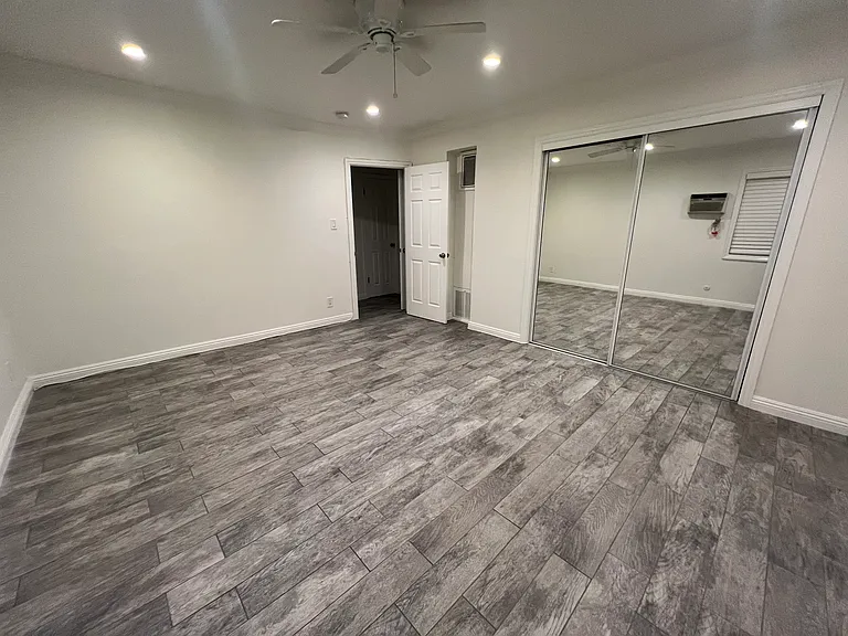 829 N San Vicente Blvd #9 — Photo 9