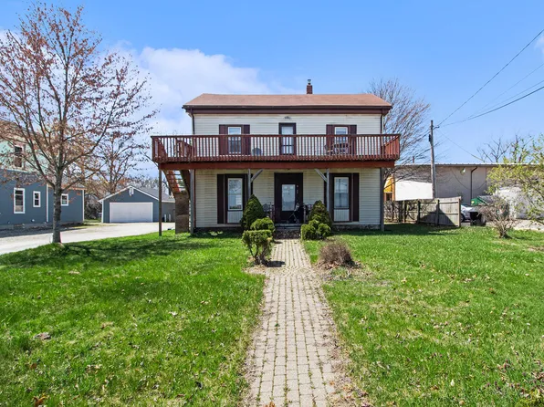 9445 Main St, Whitmore Lake, MI 48189