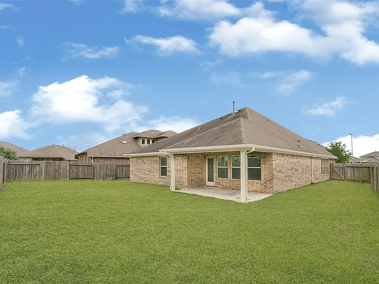 2414 Willow Fall Ln — Photo 25