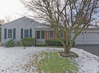10 Brickley Dr, Albany, NY 12205