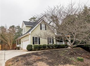 121 Holly Pl, Canton, GA 30115