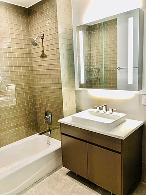 Rented by Chous Realty Group Inc | media 5