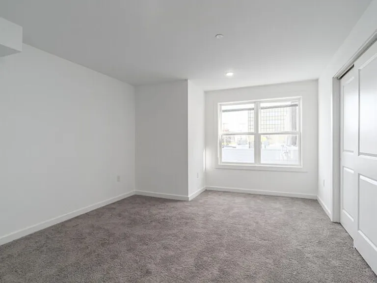 1254 N Carlisle St — Photo 6