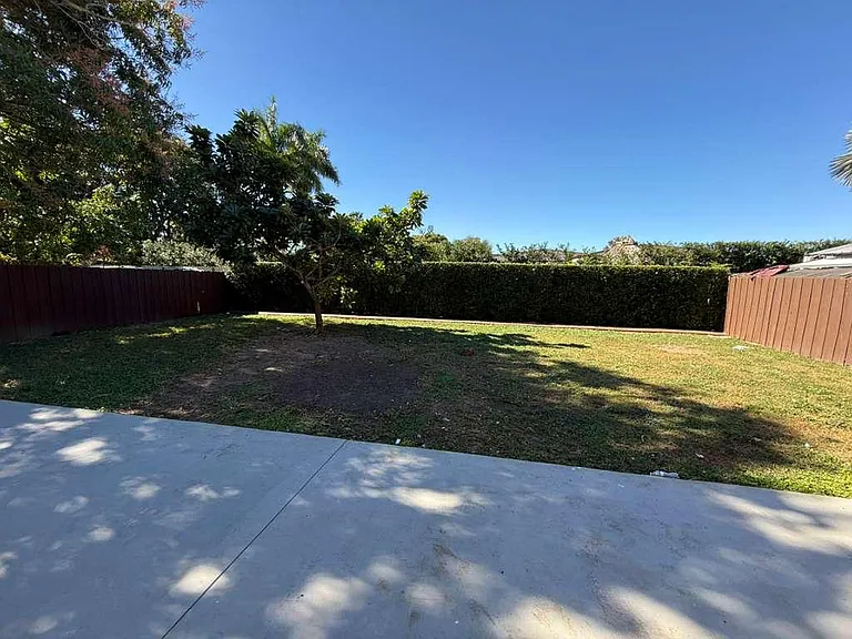 20314 SW 124th Pl — Photo 14