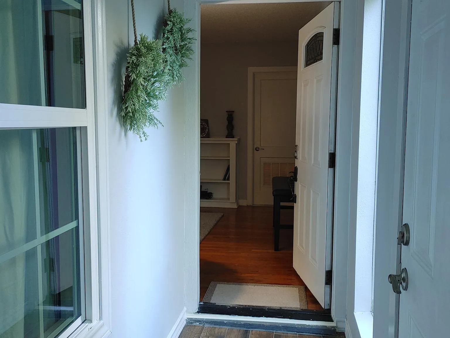 2627 Lawndale Dr — Photo 3
