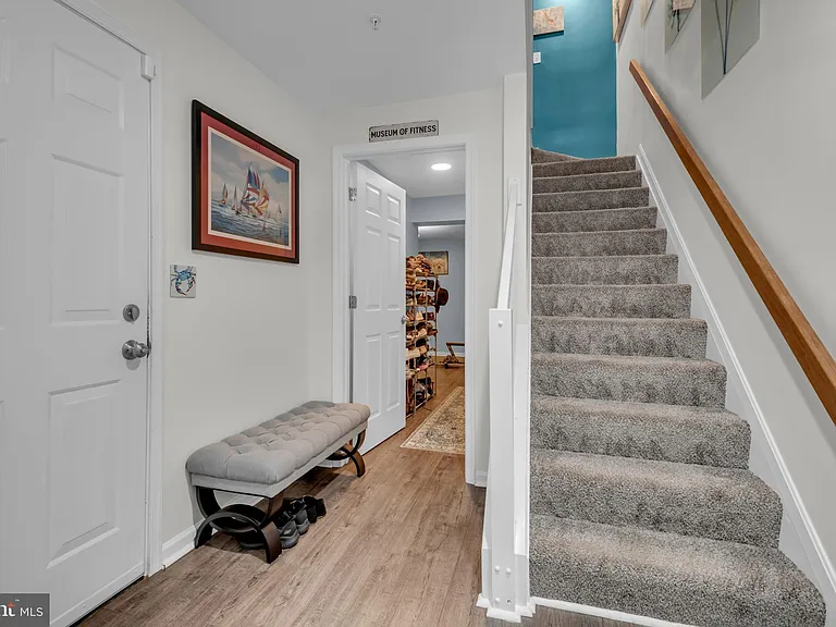 103 Quiet Waters Pl — Photo 4