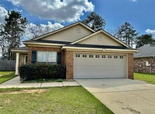 8905 Spring Grv N, Mobile, AL 36695