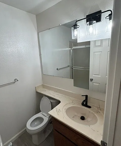 711 Ripona Ave — Photo 6