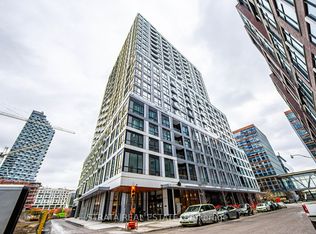 15 Richardson St #1018, Toronto, ON M5A 4J9