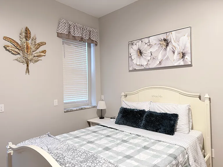 3313 Ellwood Ave #1 — Photo 15