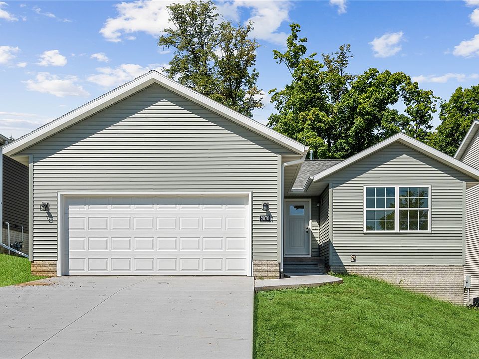 1st image of 2026 Sugar Creek Dr NW