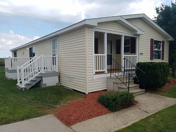 2nd image of 1585 Dover Dr