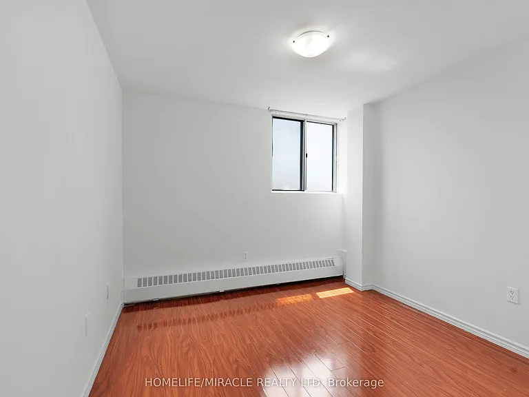 100 Dundalk Dr #707 — Photo 17