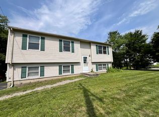 146 Old Amherst Rd, Sunderland, MA 01375